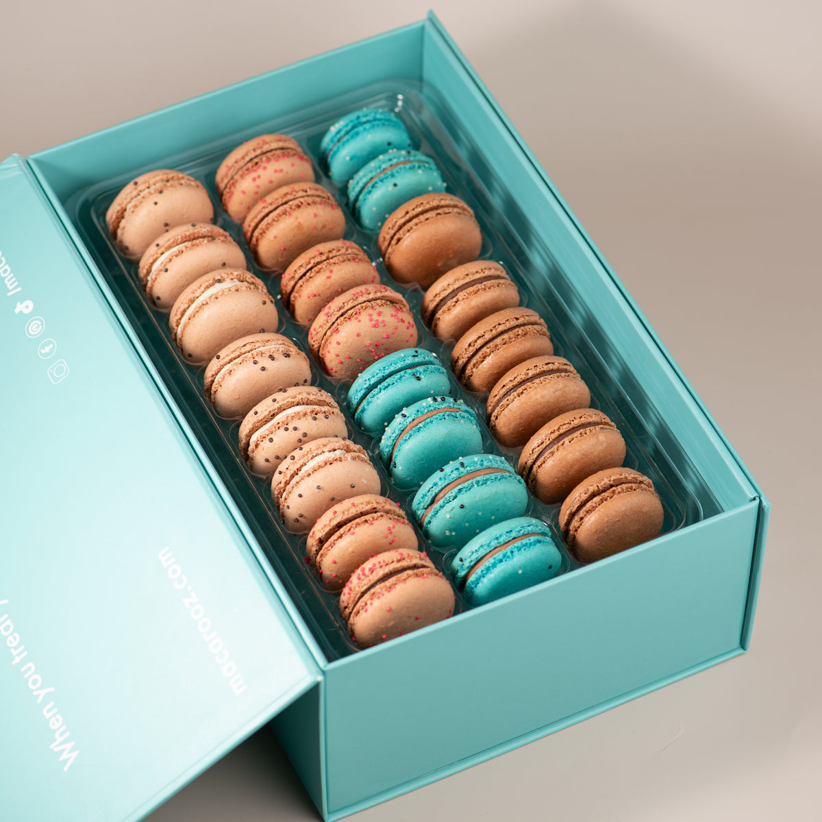 Chocolate Lover&#39;s Macaron Collection