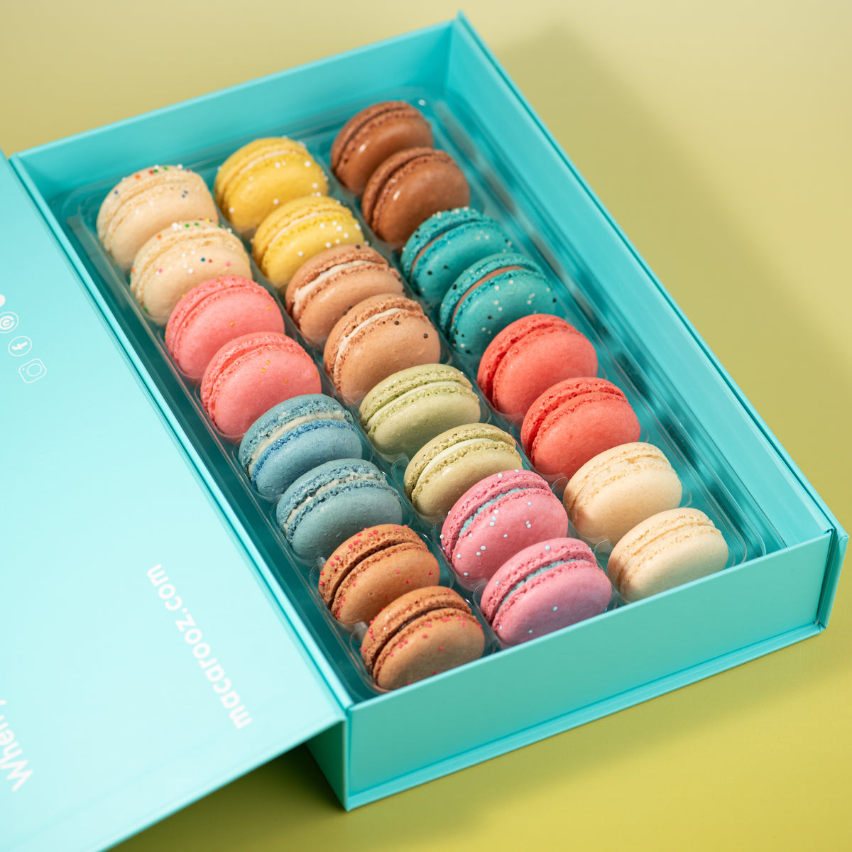 Best Sellers Macaron Collection